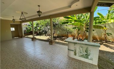 Se vende casa en Mirador del Bosque en Las Tablas
