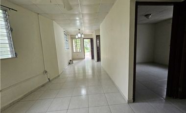 Venta de casa en Residencial El Mesón, Chitré
