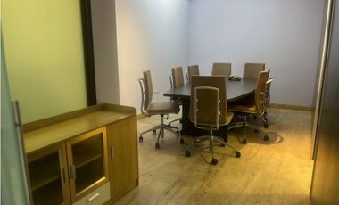 SE ALQUILA OFICINA AMOBLADA | EXCELENTES AMENIDADES