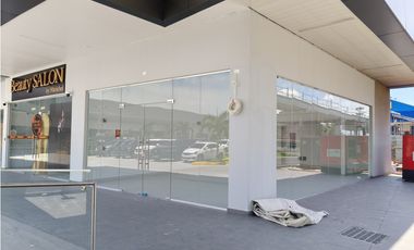 LOCAL COMERCIAL CITY PLAZA EL CRISOL PLANTA BAJA CON TERRAZA  PT