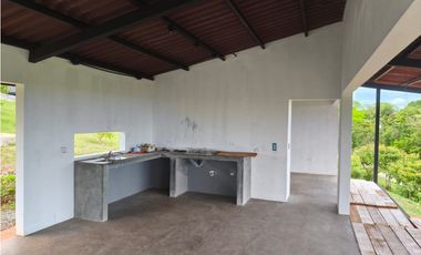 EN VENTA – 2 CABAÑAS + RANCHITO EN MALENA, MARIATO - VERAGUAS