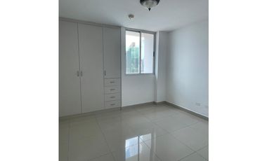 ALQUILO APARTAMENTO EN OBARRIO, 3 RECAMARAS, LINEA BLANCA, 130M2.
