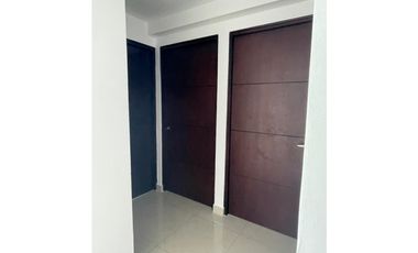 ALQUILO APARTAMENTO EN OBARRIO, 3 RECAMARAS, LINEA BLANCA, 130M2.