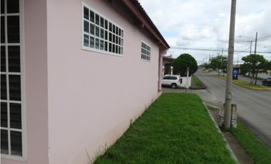 SE VENDE – Casa en Brisas del Golf