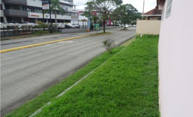 SE VENDE – Casa en Brisas del Golf
