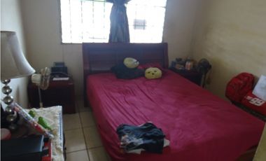 SE VENDE – Casa en Brisas del Golf