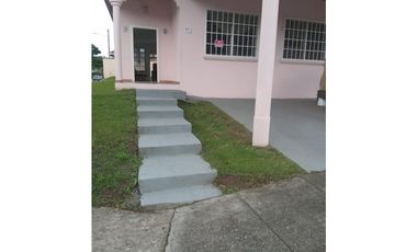 SE VENDE – Casa en Brisas del Golf