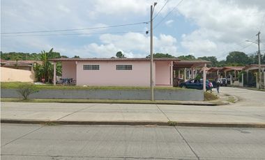 SE VENDE – Casa en Brisas del Golf