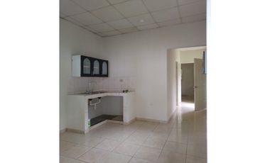 Venta de terreno con casa en Cantarrana, Chitré