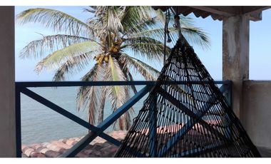 Alquiler Casa frente al mar en Playa El Uverito – Las Tablas