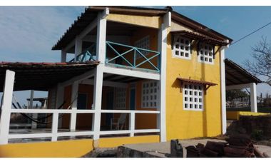 Alquiler Casa frente al mar en Playa El Uverito – Las Tablas
