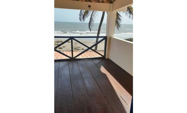 Alquiler Casa frente al mar en Playa El Uverito – Las Tablas