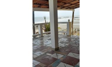 Alquiler Casa frente al mar en Playa El Uverito – Las Tablas