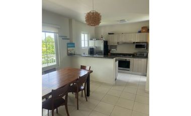 MODELO HOWARD EN BIJAO,  ALQUILER –