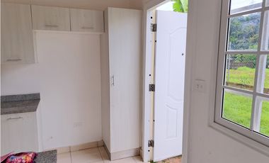 Se alquila casa en Colinas del Oeste-Arraijan