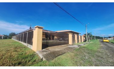 EL CELAJE CHAME VENTA DE CASA PANAM OESTE