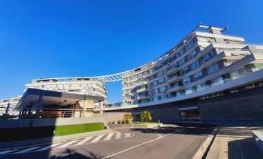 Excelente 2 ambientes Vista Bahía . Disponible abril 2026. Impecable! Vista a Bahía. Amenities.