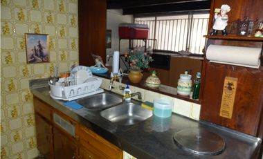 EN VENTA – Gran Residencia + Local Comercial en Urbanización Herbruger