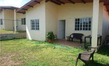VENDO CASA EN URB. LAS VERDES