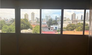 CASA EN VENTA DE 3 NIVELES EN LOS NGELES