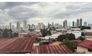 CASA EN VENTA DE 3 NIVELES EN LOS NGELES