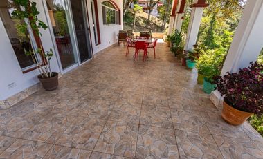 Venta de casa en Altos de Cerro Azul