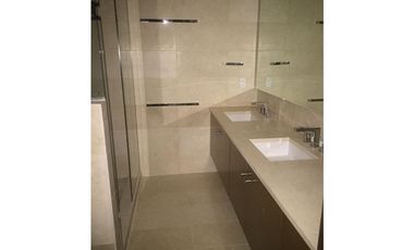 VENTA APARTAMENTO EN PH GREENVIEW SANTA MARIA