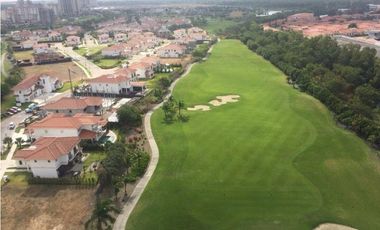 VENTA APARTAMENTO EN PH GREENVIEW SANTA MARIA