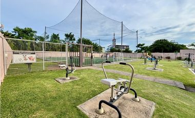 Se Vende Casa en Urb. Versalles I