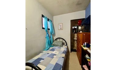 Se Vende Casa en Urb. Versalles I