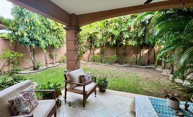 Se Vende Casa en Urb. Versalles I