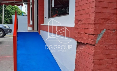Venta de Casa comercial en Bella Vista.