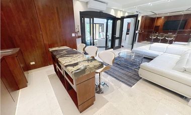 Venta de Casa en Costa del Este - Antigua
