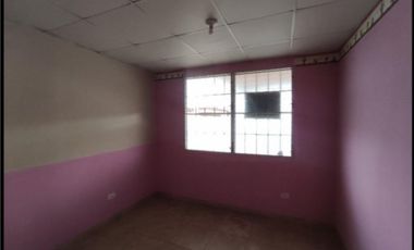 VENDO CASA EN BRISAS DEL GOLF ARRIAJAN