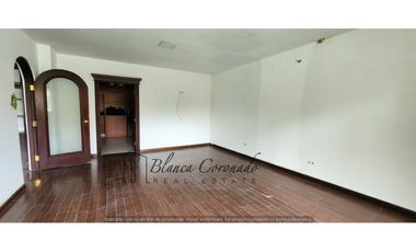 VENDO CASA EN COSTA DEL ESTE