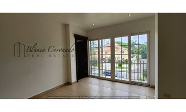 VENDO CASA EN COSTA DEL ESTE