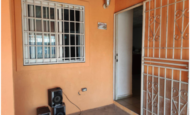 SE VENDE CASA DE ESQUINA EN URB. COLINAS DE PACORA y OTRAS