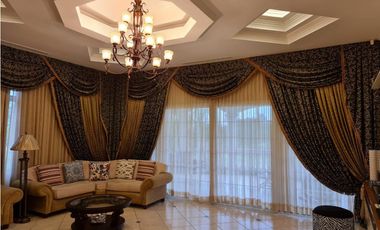 Se Vende Exclusiva Residencia en el Club de Golf de Panamá