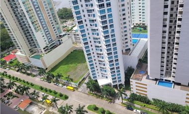 SE VENDE APARTAMENTO PH PARQUE DEL MAR 1