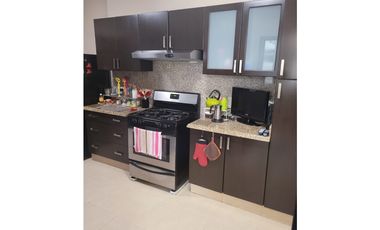 SE VENDE APARTAMENTO PH PARQUE DEL MAR 1