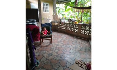 VENDO CASA EN LAS CUMBRES