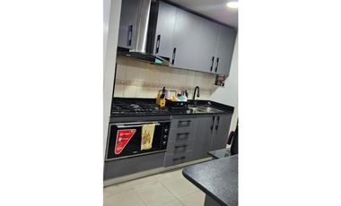 VENDO CASA EN Praderas de San Lorenzo