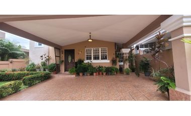 Casa Villas del Golf - Alquiler o Venta