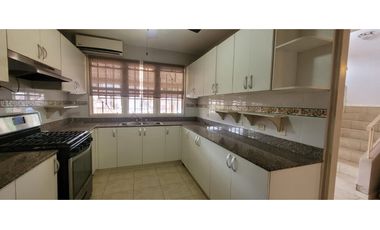 Casa Villas del Golf - Alquiler o Venta