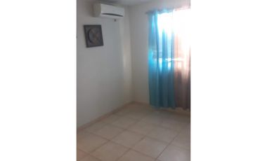 Casa de en Arboledas, Cluster Las Magnolias (CP)