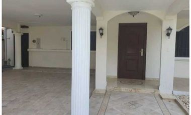VENTA CASA EN EL DORADO CIUDAD DE PANAMA