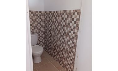 RESIDENCIA CON 4 AMBIENTES INDEPENDIENTES FRENTE A PLAYA CORONA (CP)