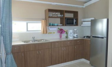 RESIDENCIA CON 4 AMBIENTES INDEPENDIENTES FRENTE A PLAYA CORONA (CP)