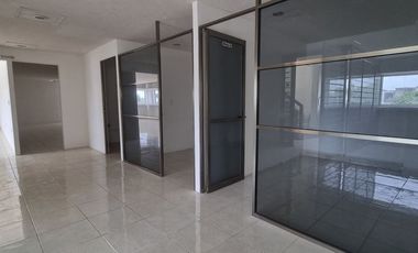 OFICINA EN RENTA