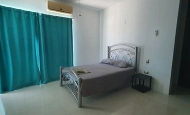 CASA CON ALBERCA EN COLONIA MIAMI